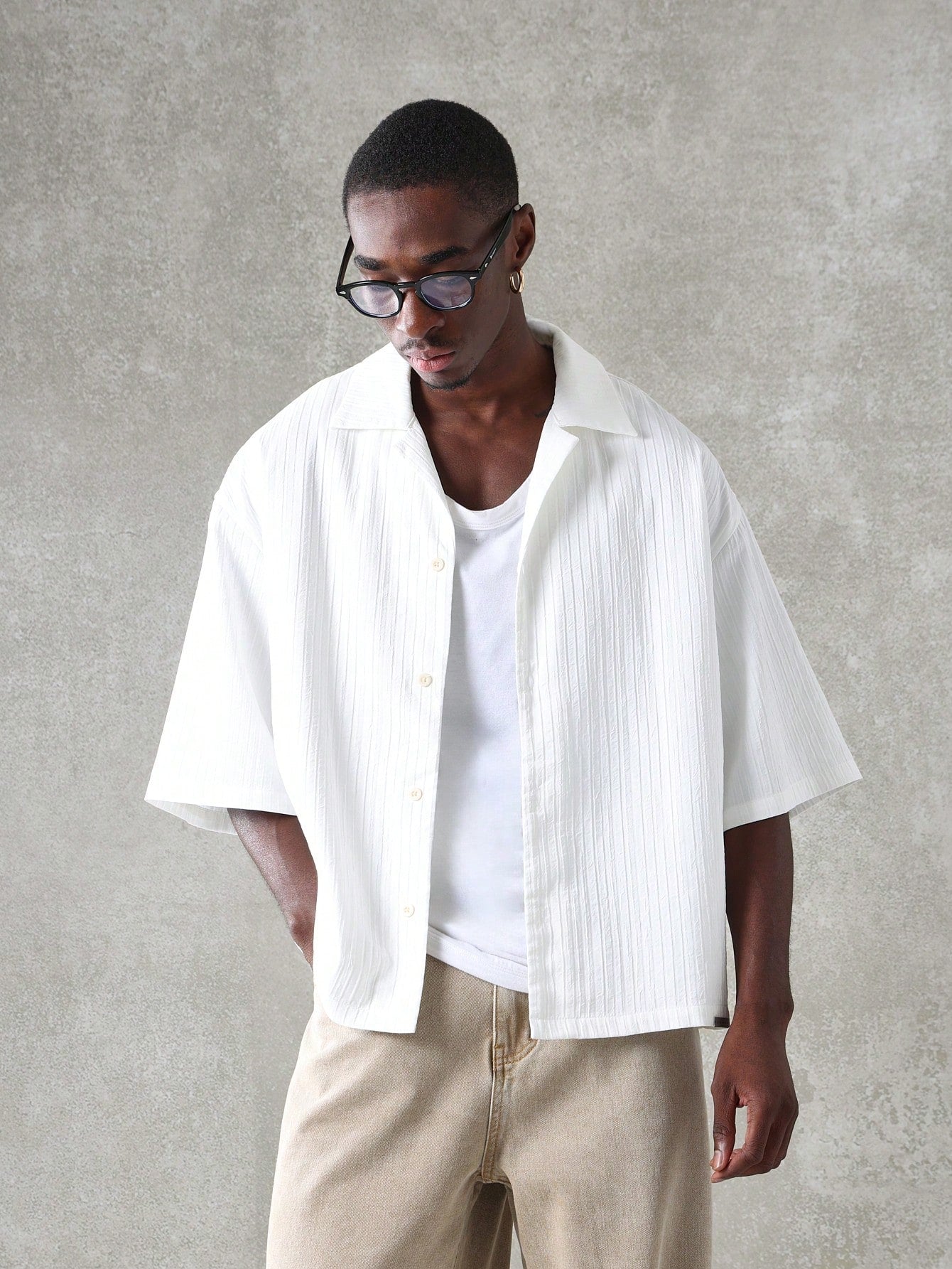 Camisa com Colarinho Revere Estilo Boxy