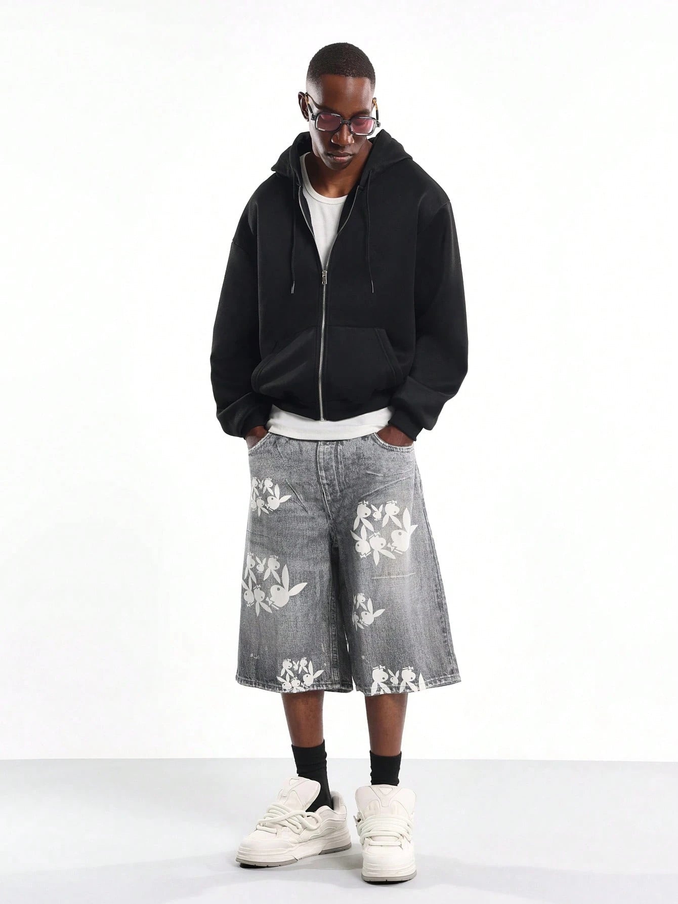Shorts PLAYBOY X DROPSTRET  Oversized