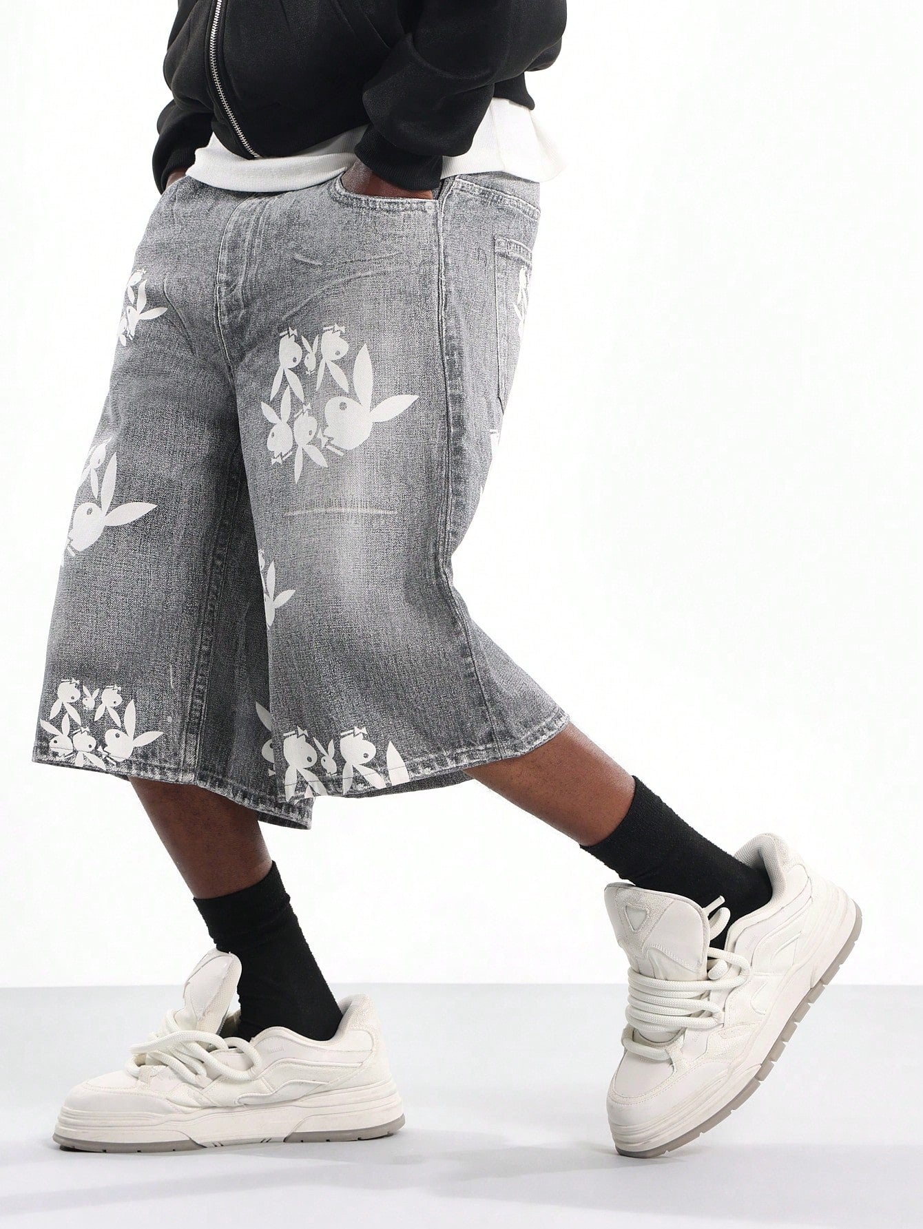 Shorts PLAYBOY X DROPSTRET  Oversized