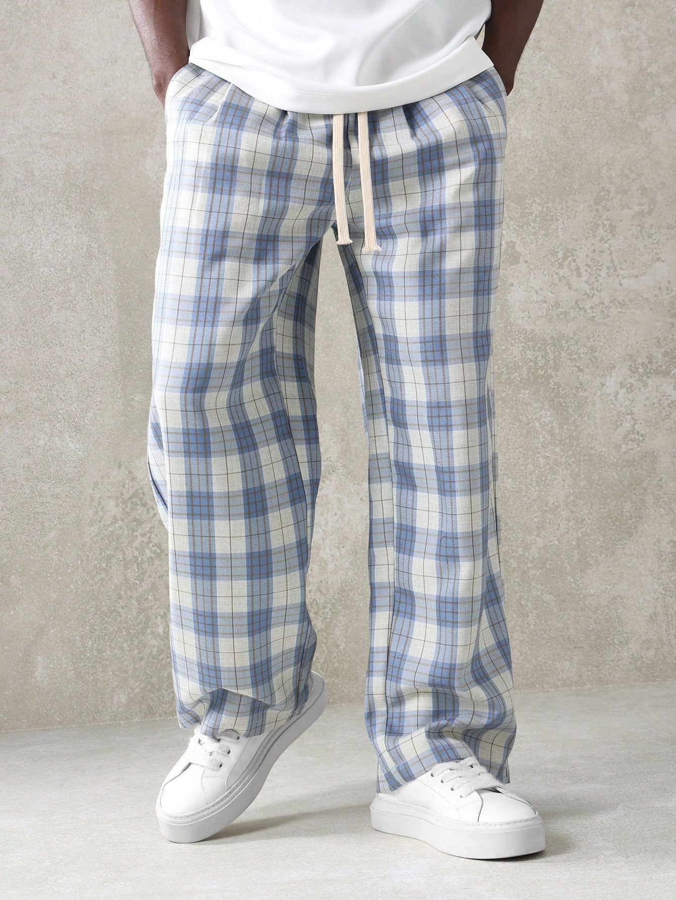 Calça  DROPSTREET Solta Xadrez com Cordões