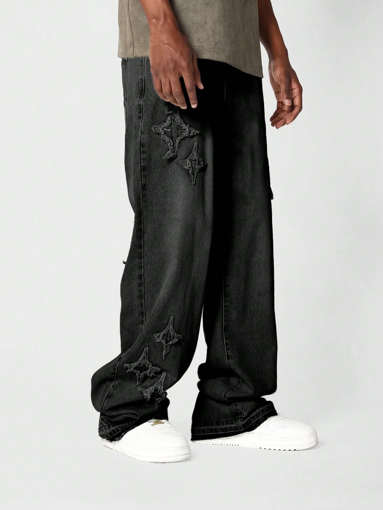 Calça  DROPSTREET Denim Solto com Aplicação Stars