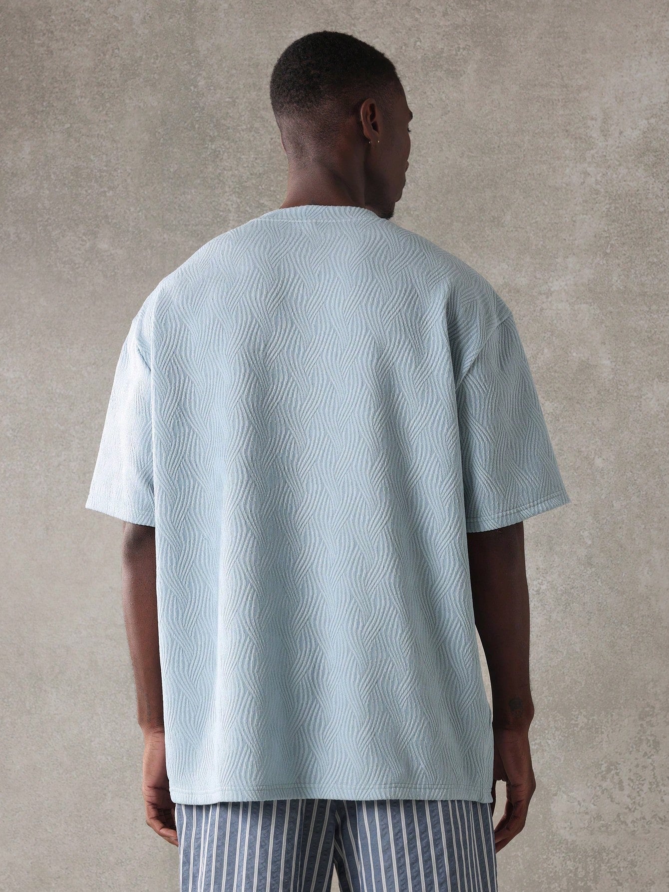 Camiseta  DROPSTREET Veludo com Textura de Ajuste