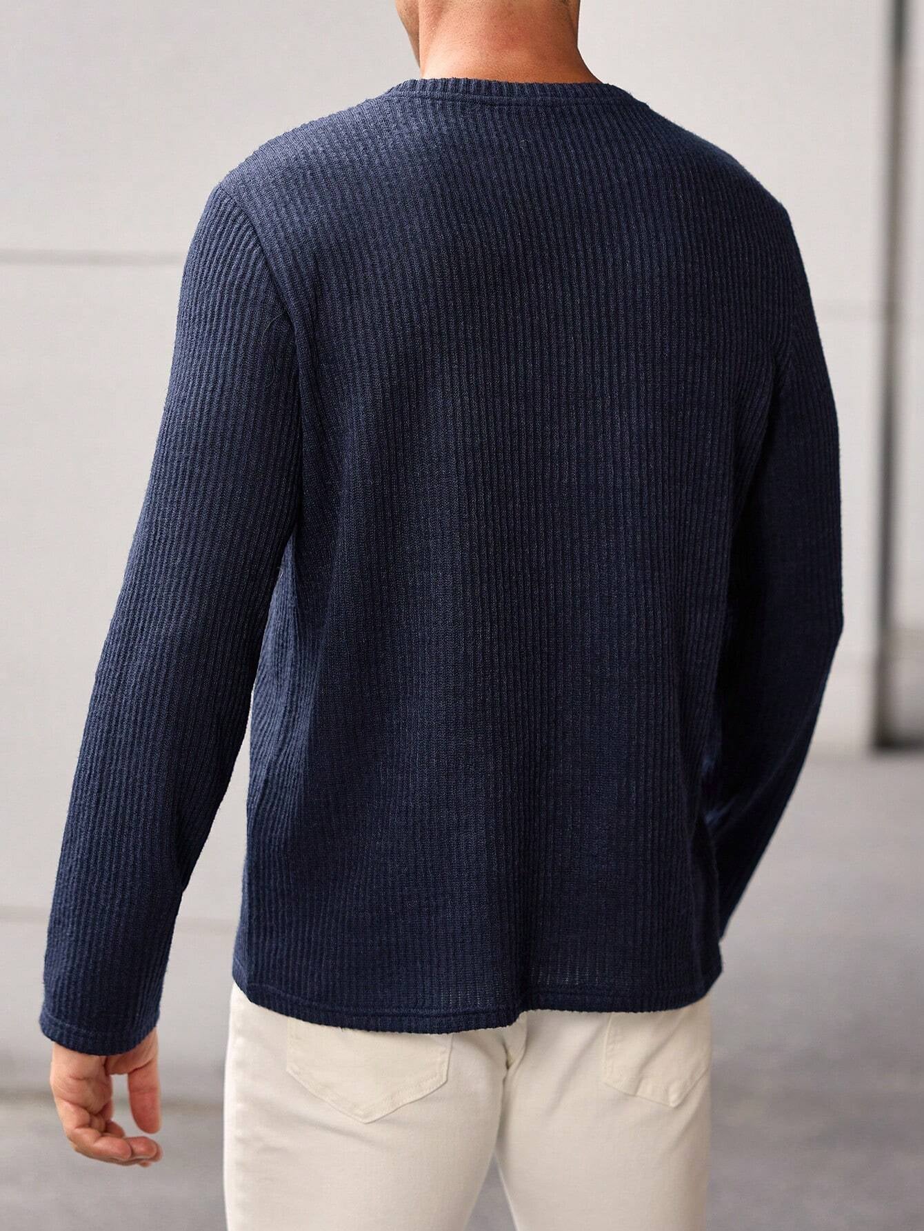 Camiseta CasualCool de Tricô com Gola Careca Nervurada Solta