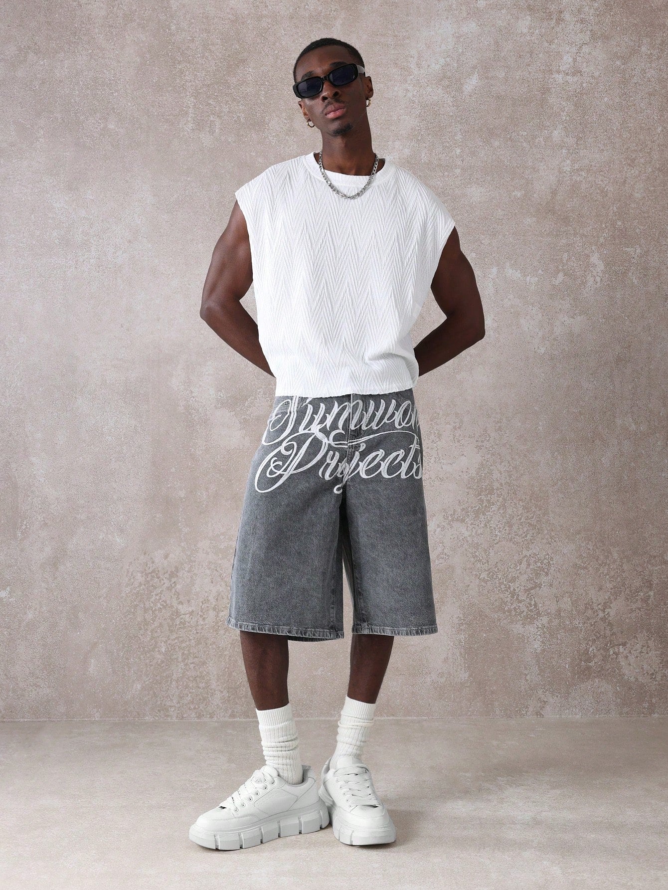 Shorts DROPSTRET  Chicanos Bordado